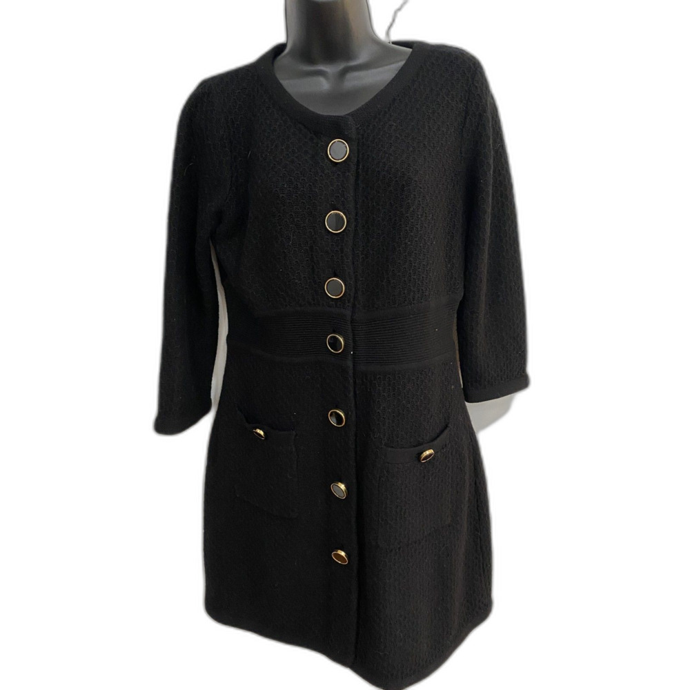 Tibi Size M Classic Knit Old Money Lawyer Classy Buttons English Wool Cashmere